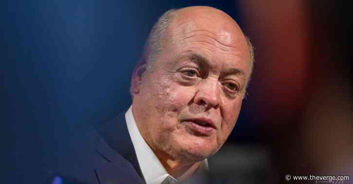 Ford CEO Jim Hackett is retiring