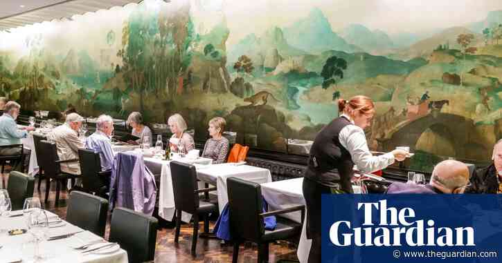 Tate removes reference to 'amusing' restaurant after racist images in mural draw anger