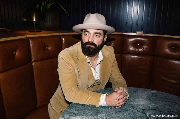 Drew Holcomb & The Neighbors Celebrate ‘Family’ During Quarantine For Billboard Live At-Home