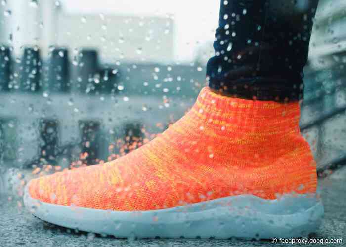 V-Tex Nanotech waterproof shoe offer high tech comfort and more