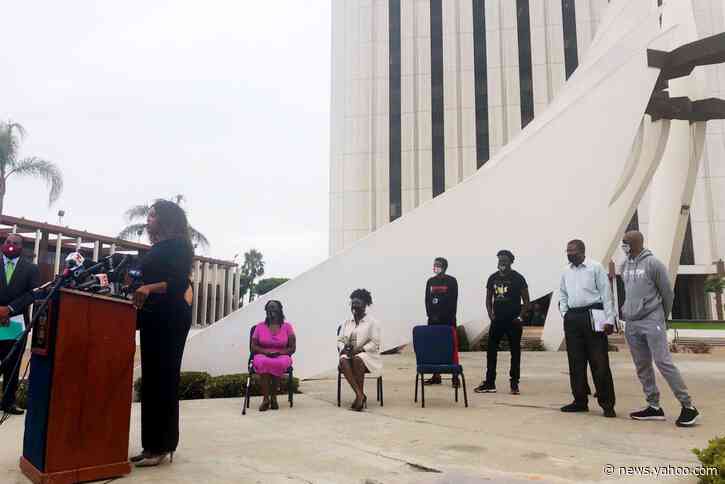 Los Angeles deputy says colleagues are part of violent gang