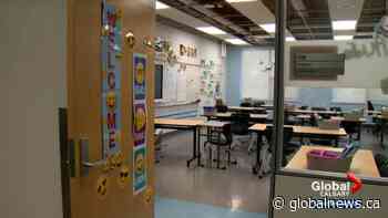 Alberta students in Grades 4-12, all teachers required to wear masks come fall