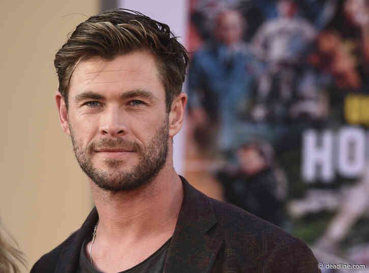 Chris Hemsworth To Headline 'Shark Beach' Global Special For Nat Geo's Sharkfest 2021 – TCA - Deadline