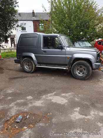 4x4 vehicle suspected of being used in mini digger theft seized in Little Lever