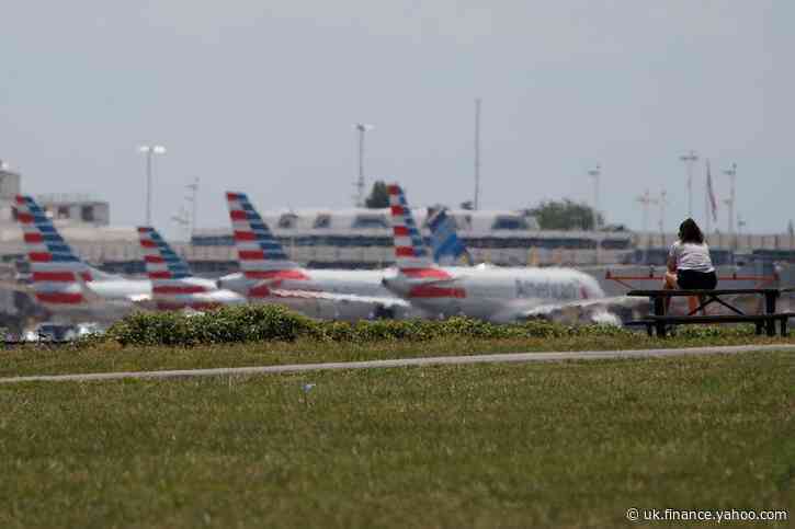 Exclusive: Republican senators back extending $25 billion payroll aid for U.S. airlines; shares jump