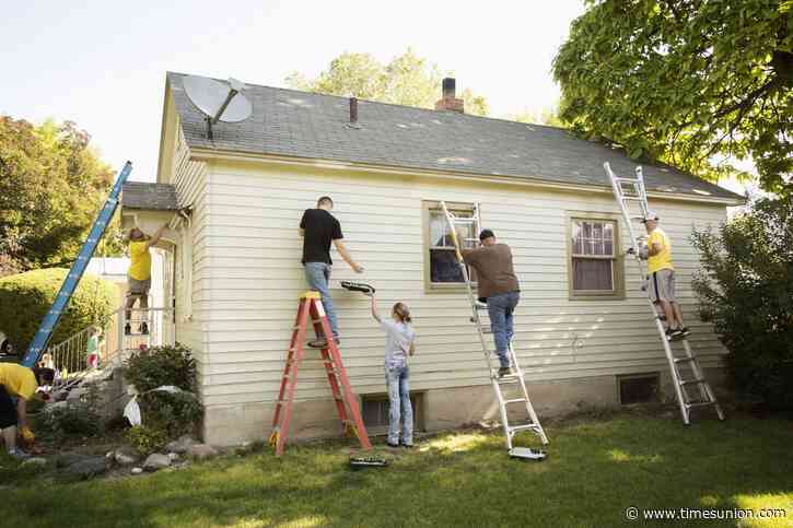 Homeowners use pandemic to tackle outdoor projects