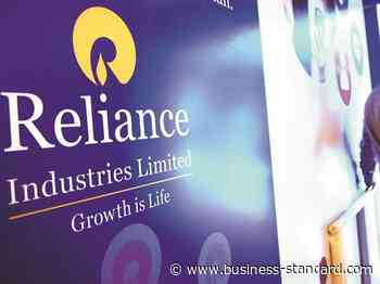 RIL close to acquiring Future Retail, finalises plan with lenders - Business Standard