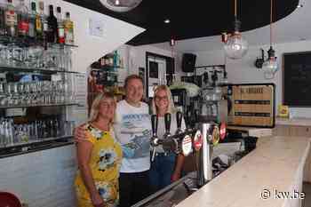 Café De Kavijaks in Zwankendamme wordt nu gerund door Seba Meunier en Mania Van Hauter