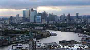 Worries over extended post-virus economic recovery weigh down FTSE