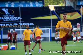 LIVE | De Jong en Kluivert beginnen op de bank, Bosz neemt het op tegen Rangers