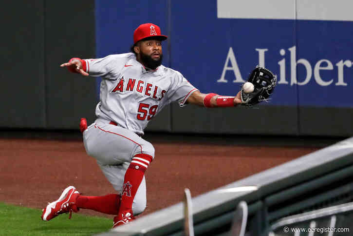 Angels top prospect Jo Adell sits because of quad tightness