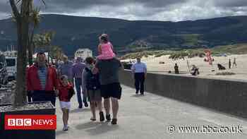 Coronavirus: Gwynedd tourist numbers 'causing tension'