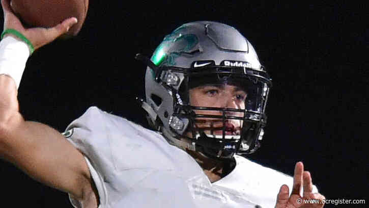 La Habra’s Jake Garcia announces he will leave the state to play football in Georgia this fall