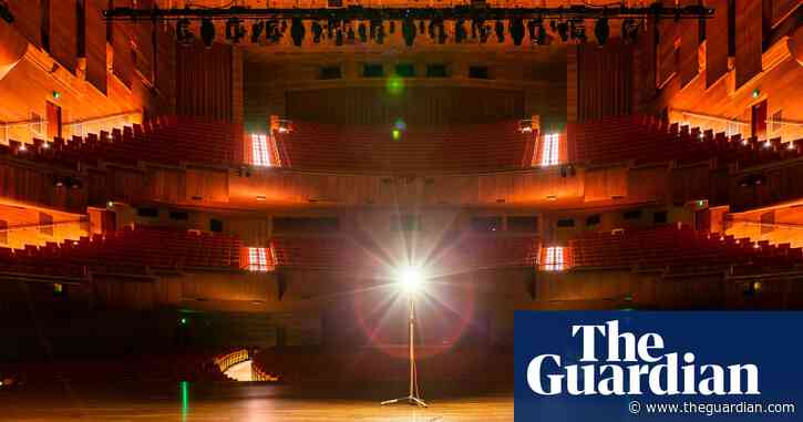 Arts industry could wait three more months for Coalition's $250m Covid-19 rescue package
