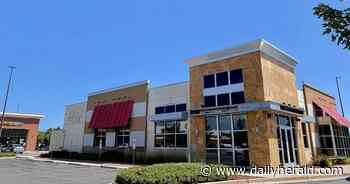 Wheeling TGI Fridays restaurant closes