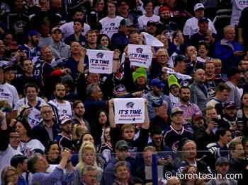 Toronto (Ohio) cheering for Jackets - Toronto Sun