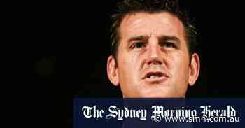 Legal experts raise concern about Ben Roberts-Smith's personal relationship with lawyer