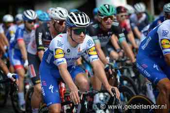 Ongrijpbare Evenepoel stevent in Polen af op vierde ronde-overwinning van het seizoen