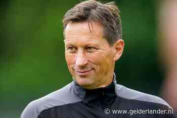 Schmidt lovend over Madueke na hattrick in oefenduel: 'Niet verrast’