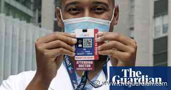 Doctors and medical students across the US push to register patients to vote - The Guardian