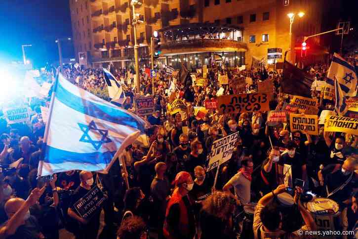 'Your time is up': Thousands protest against Netanyahu over COVID-19 and alleged corruption