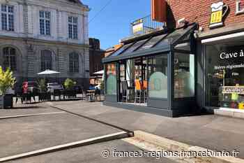 Trou place Debouverie à Amiens : un an après, la brasserie "La bonne humeur" commence à relever la tête - France 3 Régions