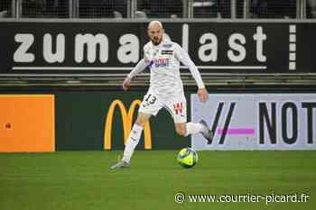 Christophe Jallet, néo-retraité après une saison à Amiens, rejoint la chaîne Téléfoot - Courrier Picard