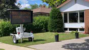 Richmond Hill residents left wondering about mystery sign for days