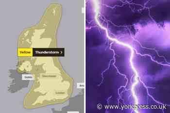 Met Office issue massive thunderstorm warning for the UK