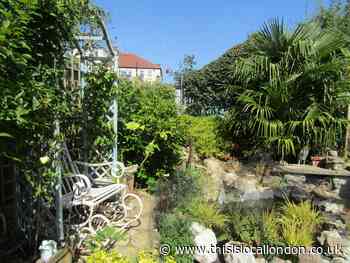 Reader gives glimpse into her Buckhurst Hill garden
