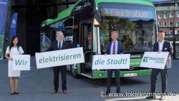 Erster Elektrobus für Gelsenkirchen vorgestellt: BOGESTRA geht nächsten Schritt - Gelsenkirchen - Lokalkompass.de