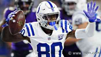 Dolphins shore up WR room with ex-Colt Rogers