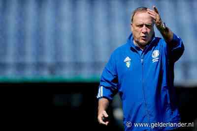 Advocaat over aantal fans op tribune: ‘Ik vind het zwaar overtrokken’