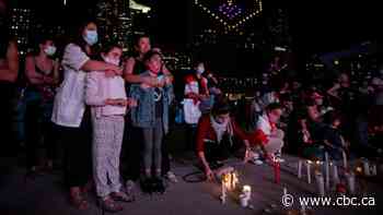 Lebanese-Canadians begin to raise funds after attending Toronto vigil for blast victims