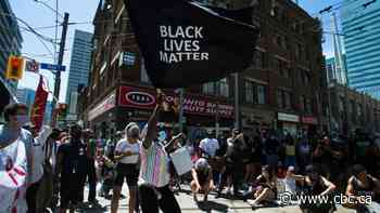 Black people face 'disproportionately' high charge, arrest rates from Toronto police: report