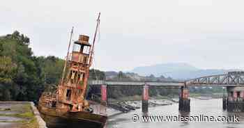 A D-Day landings ship is slowly rusting to nothing in a Neath river