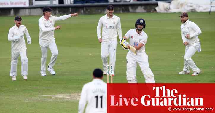 County cricket: Kent and Lancashire win by an innings
