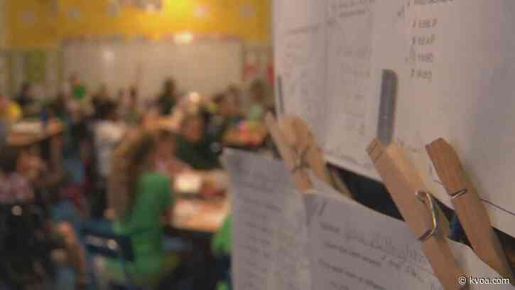 Teachers face new challenges as online school starts