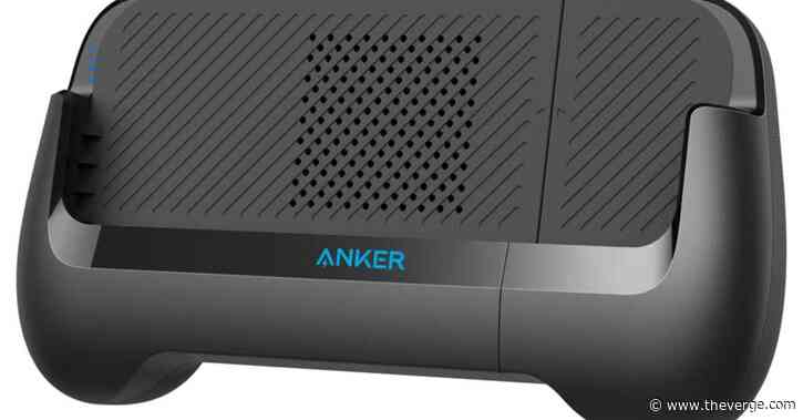 Mobile game controllers without buttons are monstrosities you can buy now