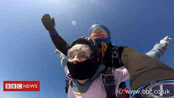Morgan Barnard: Mum skydives to mark son's 18th birthday