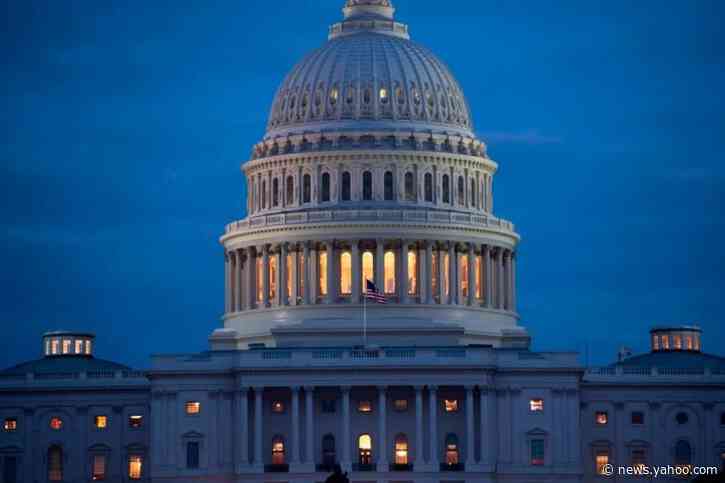 Senate cafeteria workers reportedly face layoffs if Congressional stalemate continues