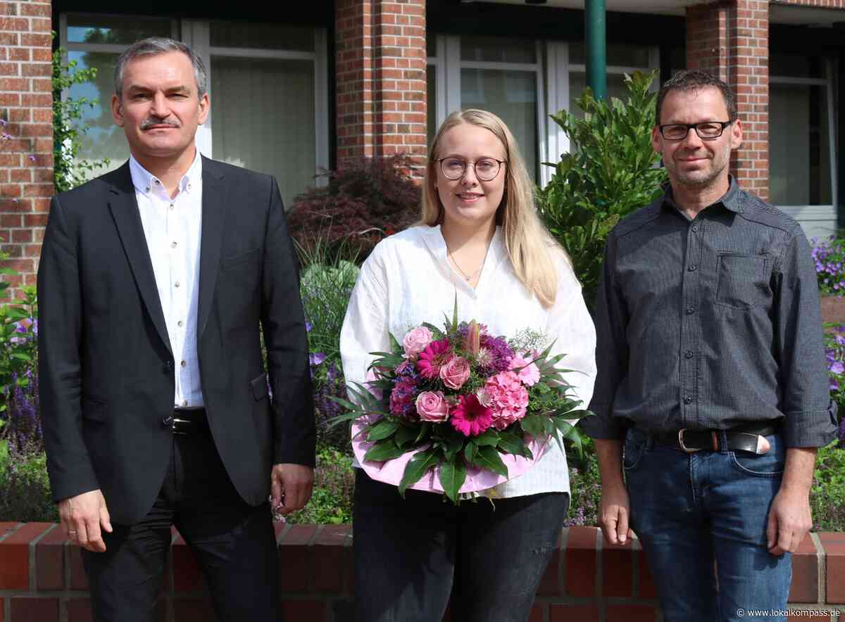 Erfolgreiches Ende der Ausbildung: Verwaltungsfachangestellte Jana Witt arbeitet jetzt in Issum - Xanten - Lokalkompass.de