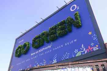 O2 unveils ‘living billboard’ in green-fingered push