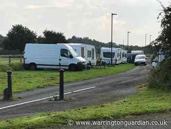 Travellers set up camp on grass verge near Grappenhall Heys