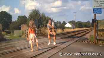 CCTV footage captures dangerous behaviour on level crossing
