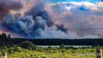 Residents of Red Lake, Ont., ordered to evacuate as forest fire rages nearby
