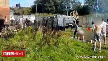 West Belfast attack: 'Anger' over police tactics - BBC News