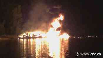 Saskatoon man recounts family's harrowing escape from B.C. houseboat fire