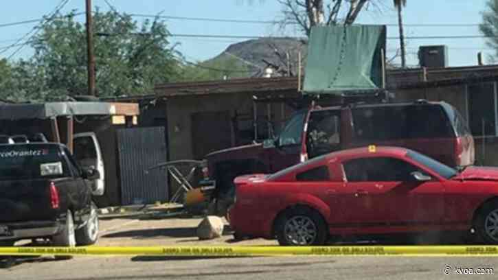 Man killed, 2 others injured in shooting on southwest side
