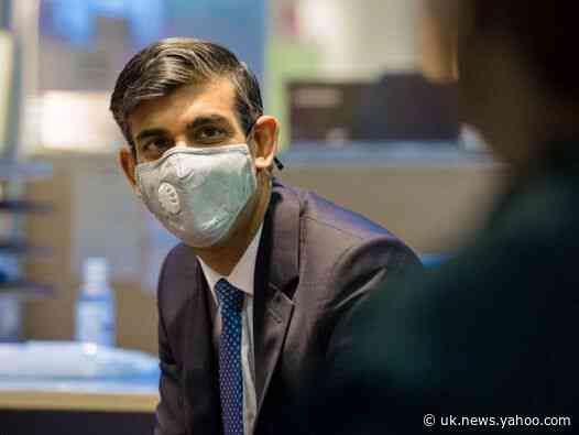 UK to formally enter recession as chancellor prepares for budget delay